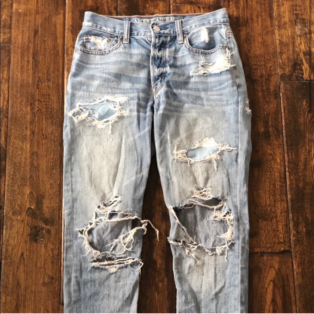 distressed american eagle jeans
